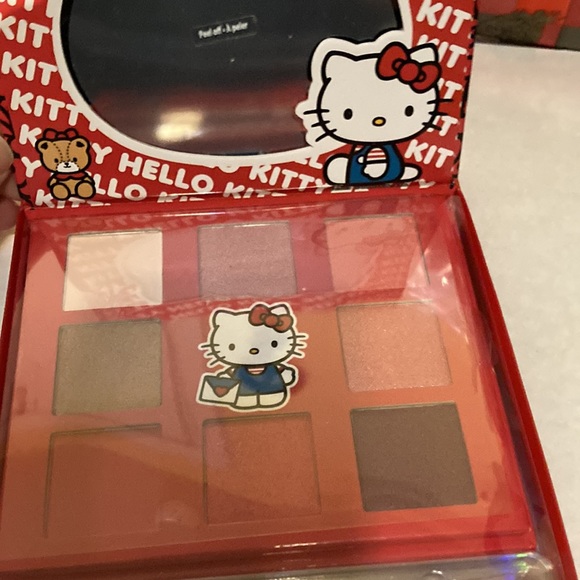 Shadow palette - Picture 3 of 3